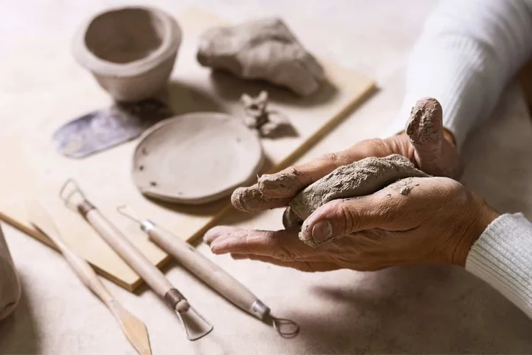 Torah of Art – Pottery image